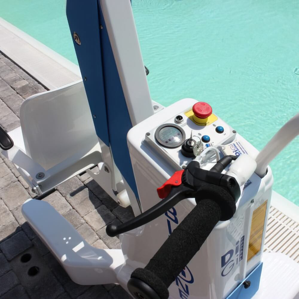 liftcompany-blueportablehoist-swimmingpool-hoist-spa-hottub-home-disabled-elderly-access-sea-buynow-orderonline-easycaresystems4.jpg