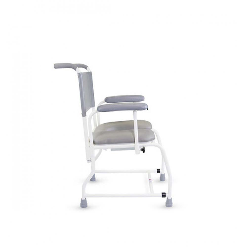 1601T30_Freeway_T30_showerchair3.jpg