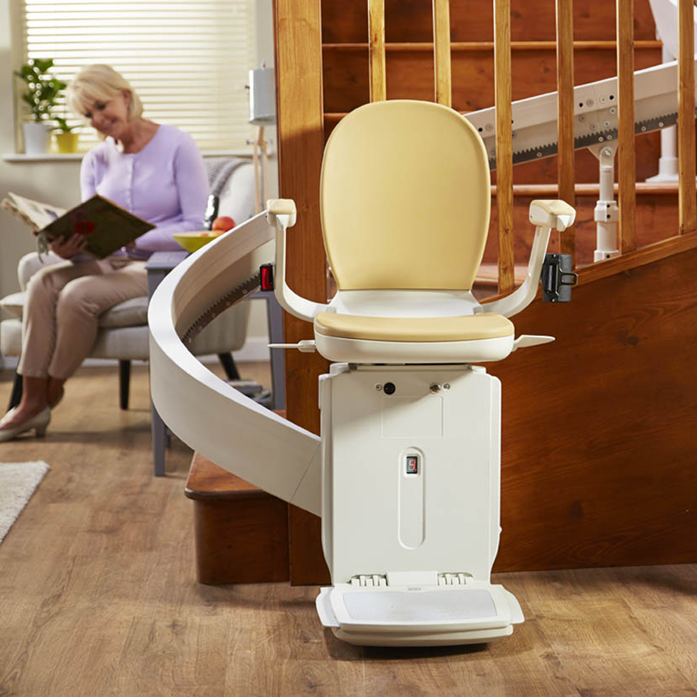 stairlift-curved3.jpg